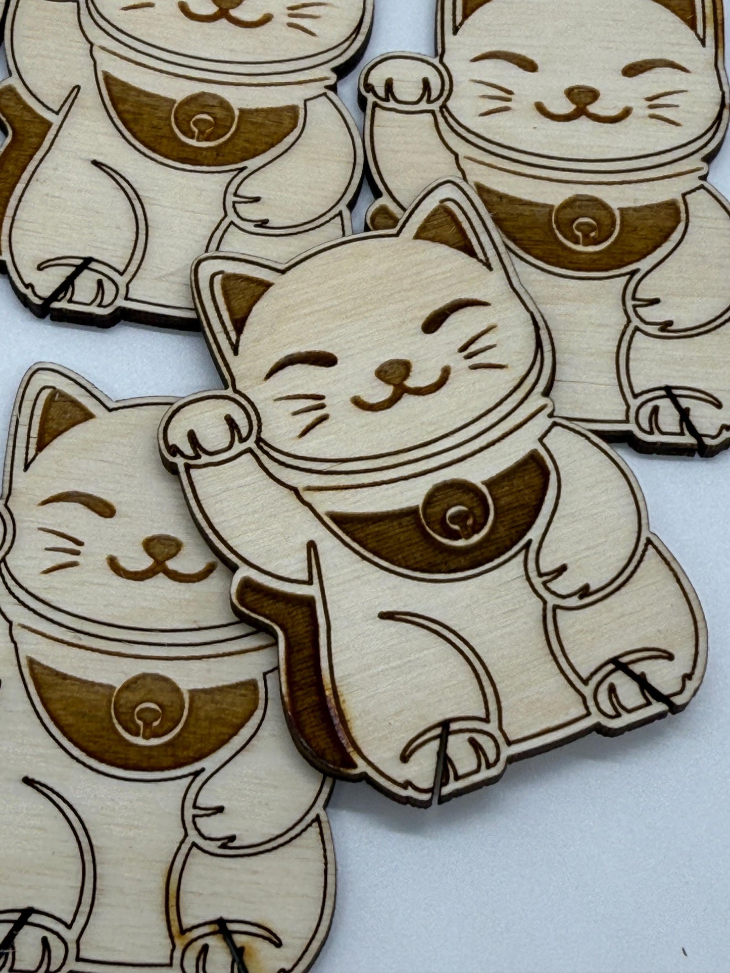 Lucky Cat -Wooden Bobbins, Floss Organizer - Embroidery, Cross Stitch, Needlepoint - Sewing Storage